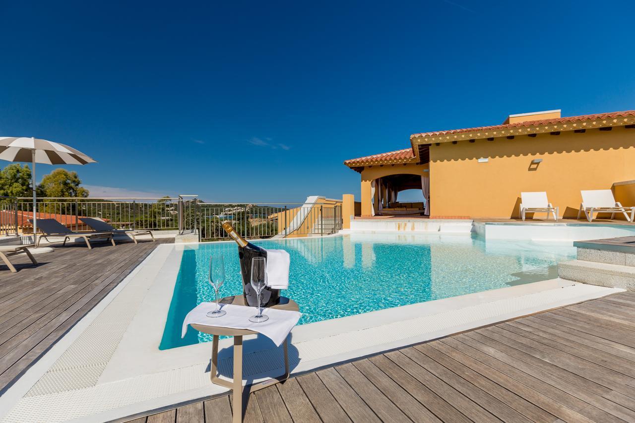 Hotel Marana Golfo Aranci Esterno foto