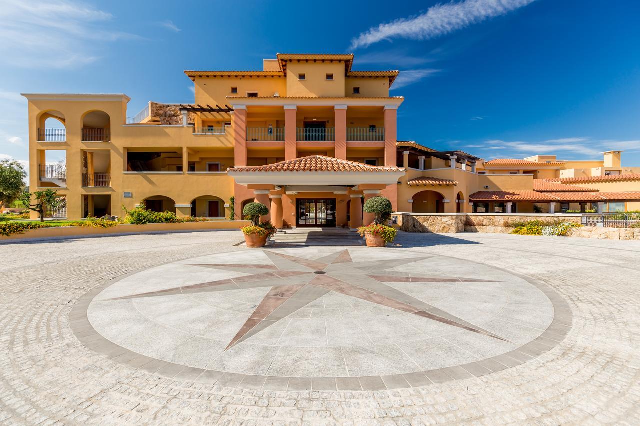 Hotel Marana Golfo Aranci Esterno foto