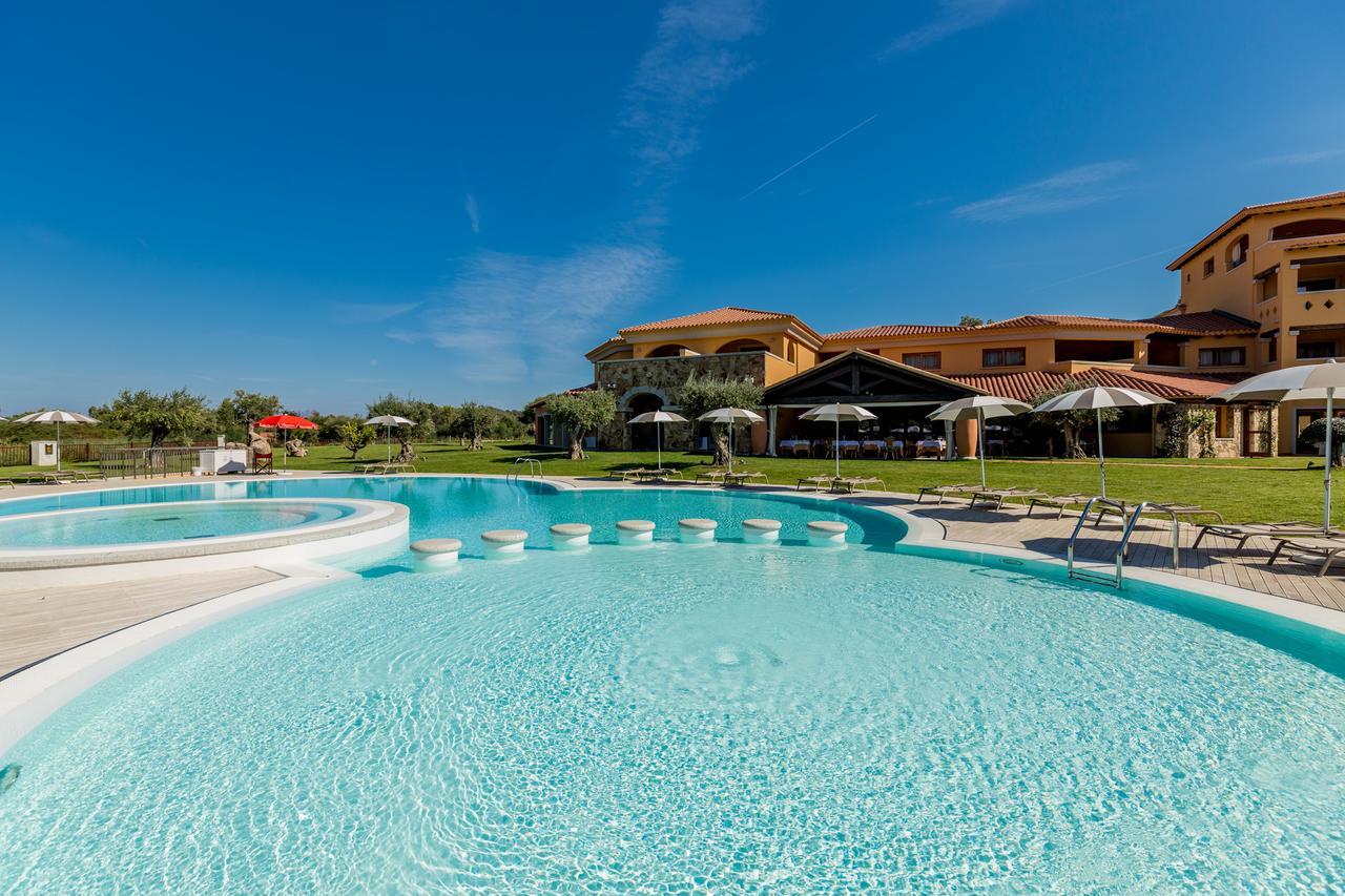 Hotel Marana Golfo Aranci Esterno foto